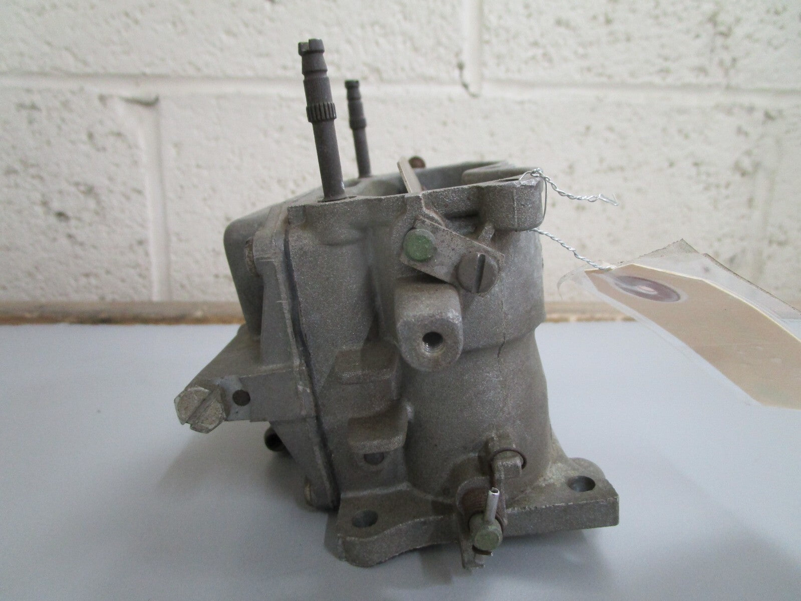 *NEW OEM* 0820 OMC Johnson Evinrude Carburetor 384567 0384567