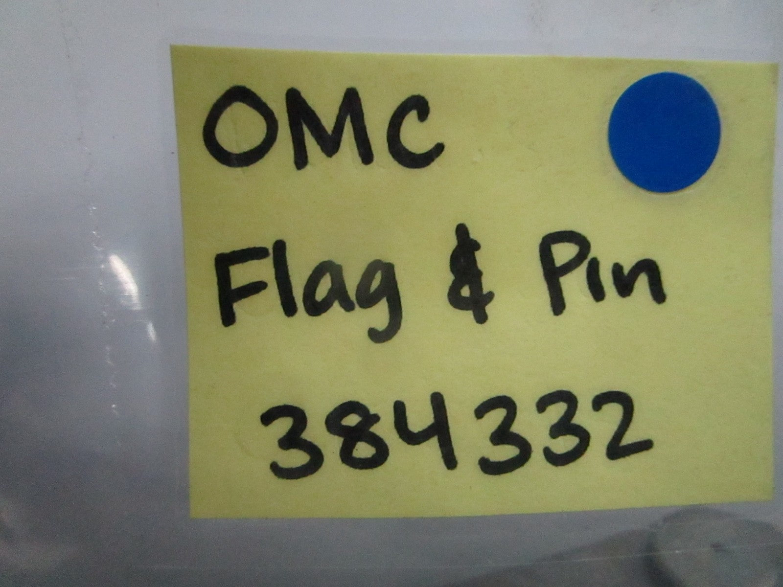 *NEW OEM* 0810 OMC Johnson Evinrude Flag & Pin 384332 0384332