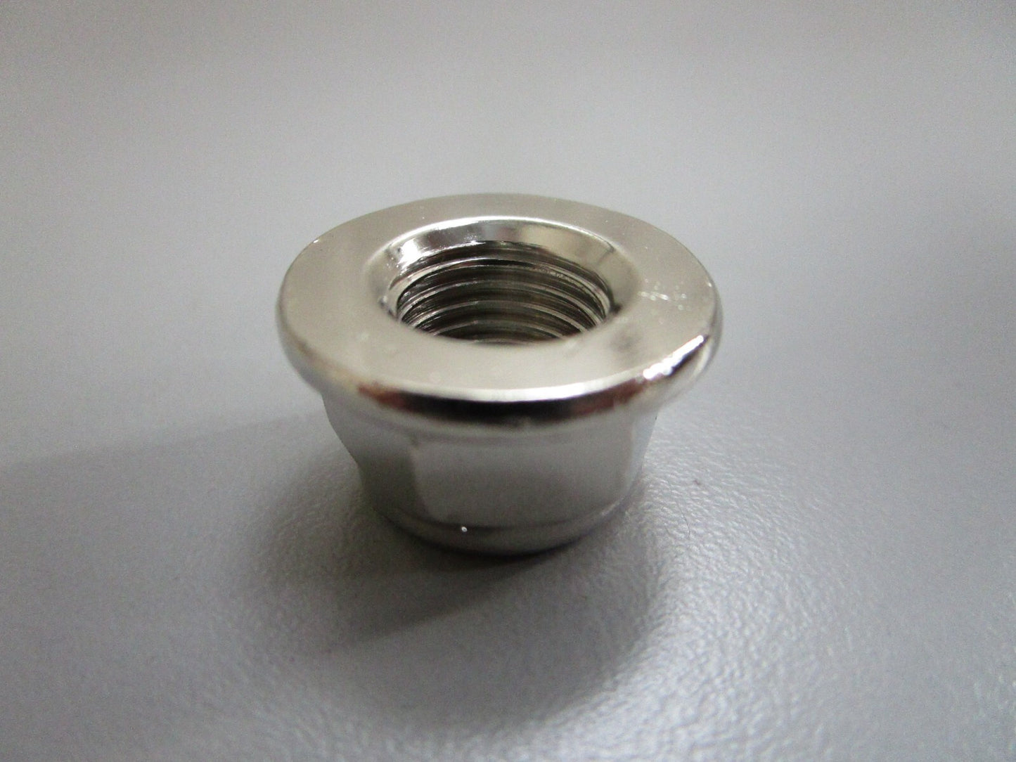 *NEW OEM* 0810 Mercury Quicksilver Nut 11-859135