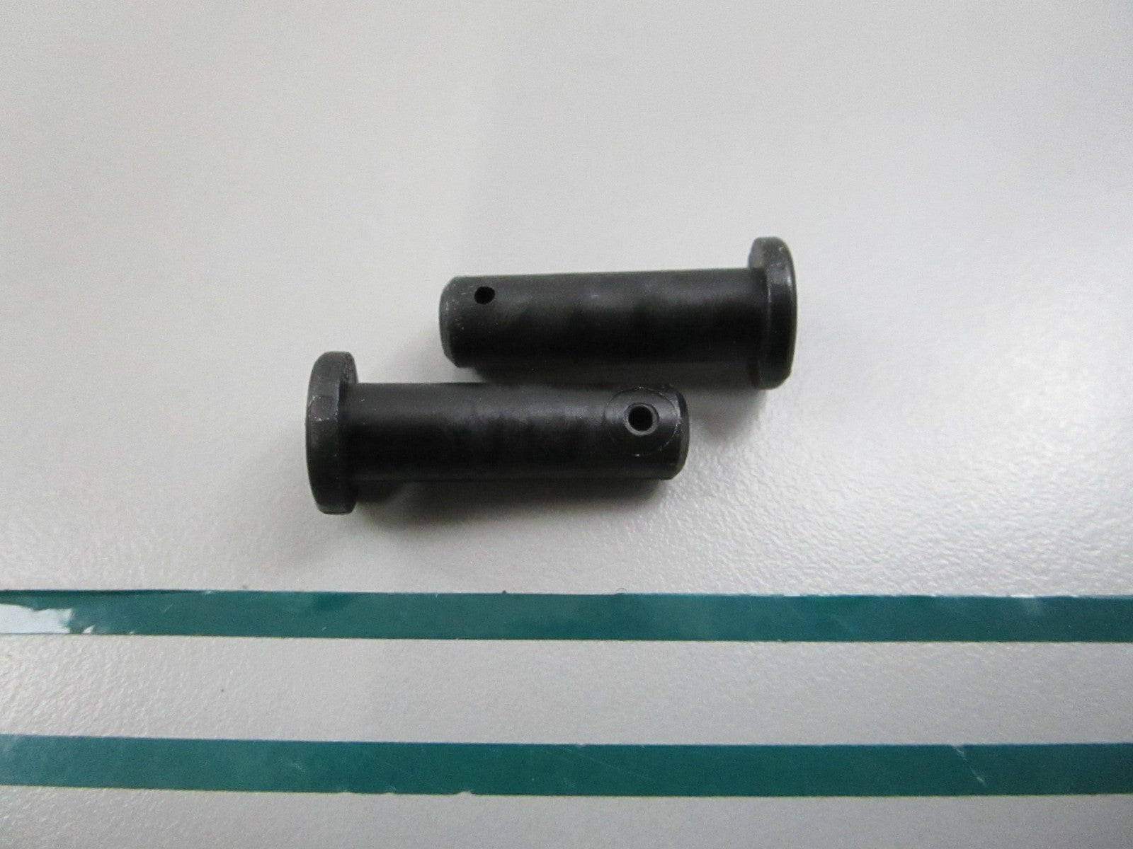 OMC Johnson Evinrude NEW OEM Throttle Pin 334063 0334063 NOS (LOT OF 2) 0810