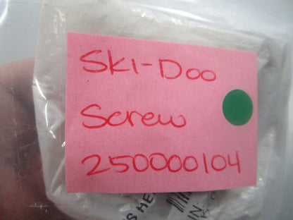 NEW (LOT OF 4) 250000104 Ski-Doo Screw 0810