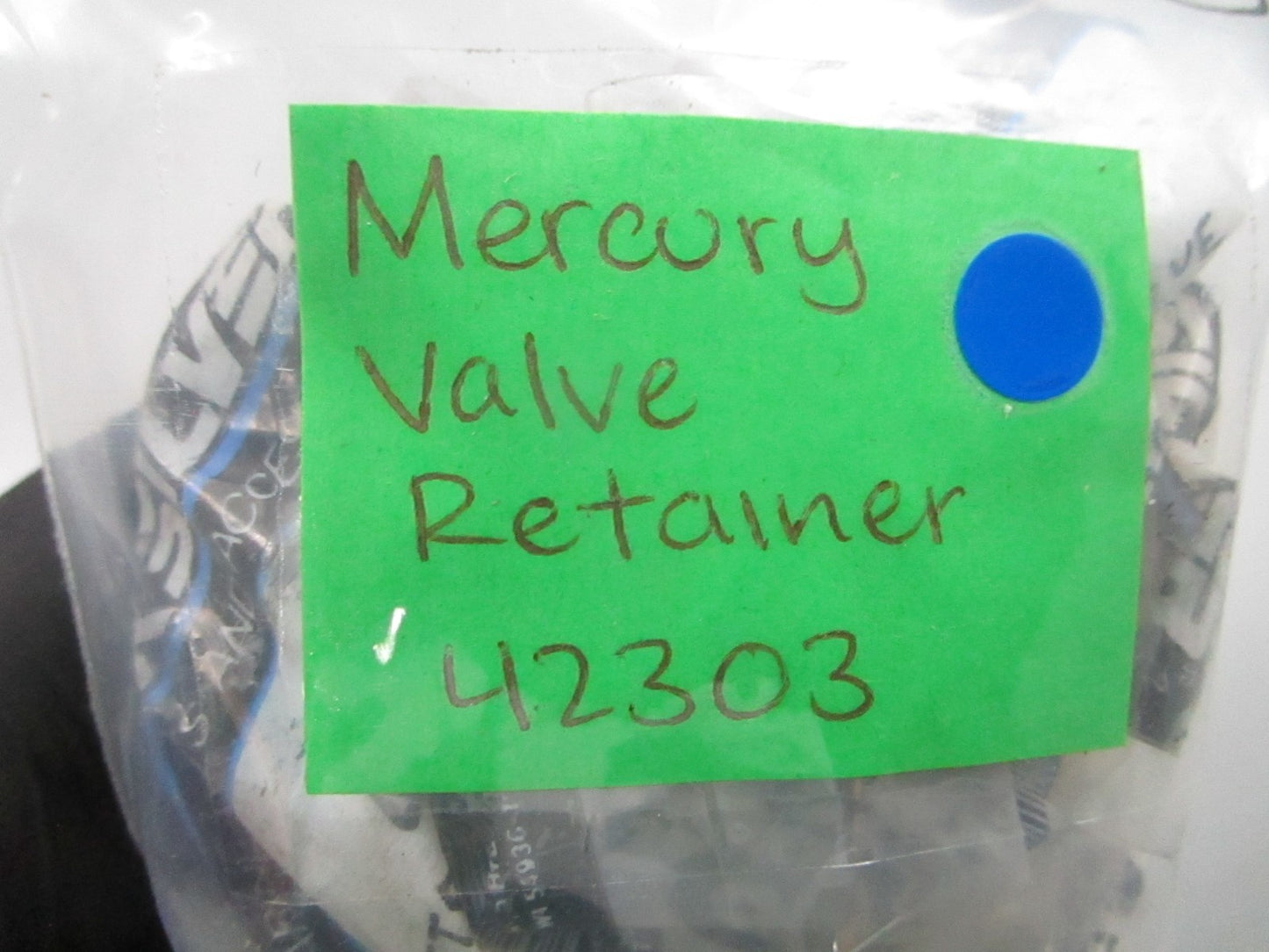 *NEW OEM* 0810 Mercury Quicksilver Valve Retainer 42303