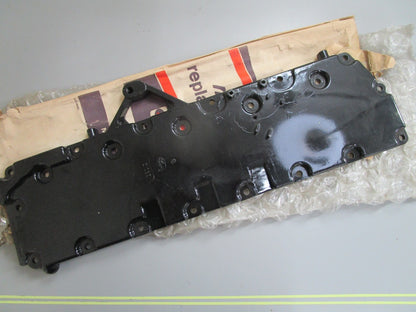 *NEW OEM* 0820 Mercury Quicksilver 60 70HP Exhaust Manifold Cover 31083