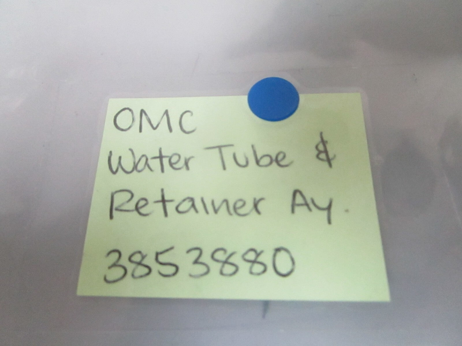 *NEW OEM* 0720 OMC Johnson Evinrude Water Tube & Retainer Assembly 3853880
