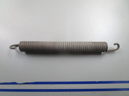 *NEW OEM* 0810 OMC Johnson Evinrude Spring 304282 0304282