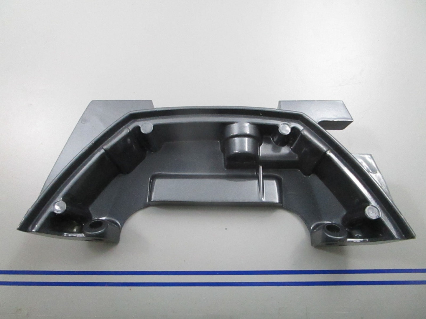 *NEW OEM* 0720 Mercury Mariner 1977 5hp Rear Bottom Cowl 2168-6810M