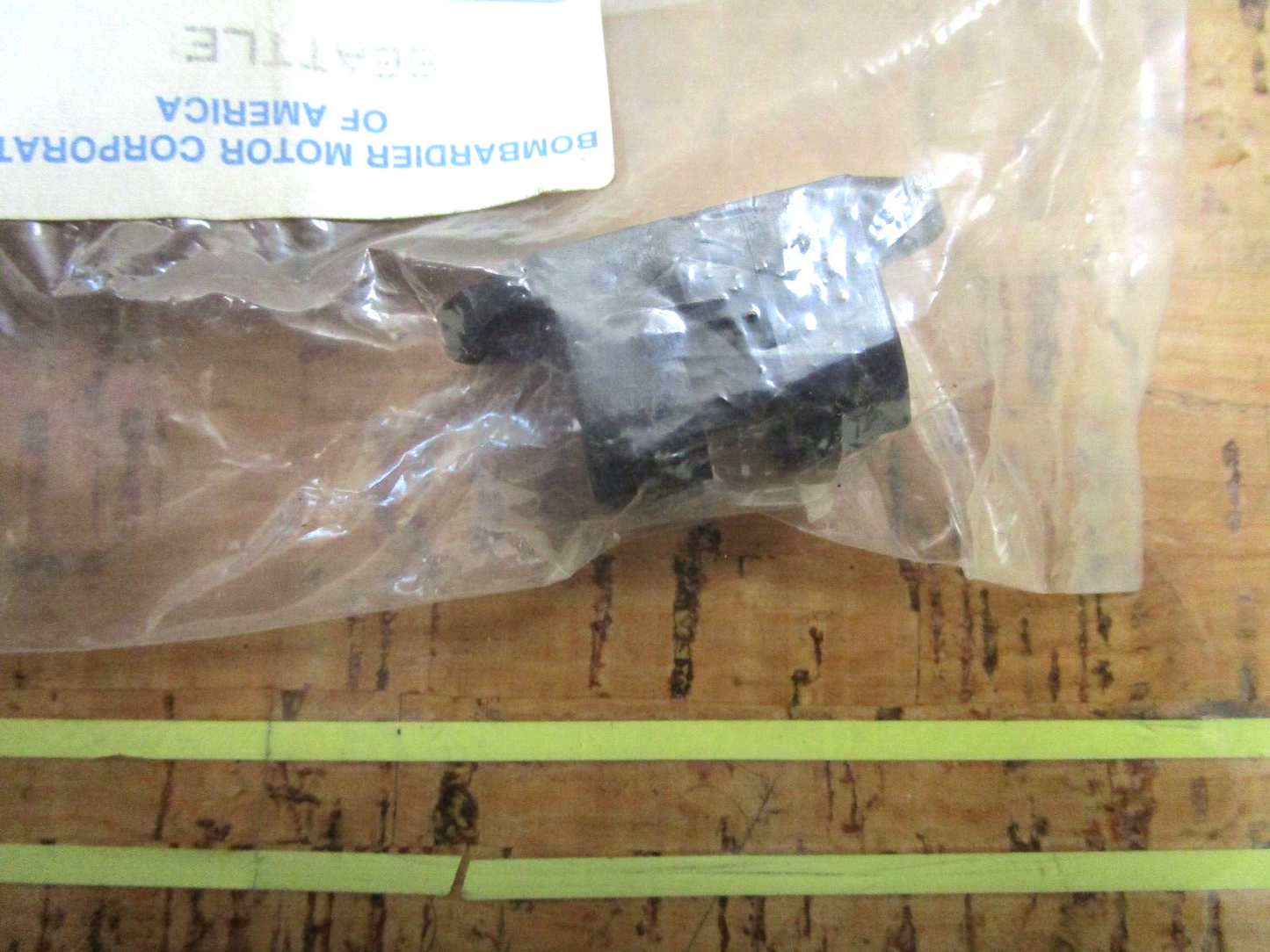 *NEW OEM* 0750 OMC Johnson Evinrude ANCHOR BLOCK 334161 0334161