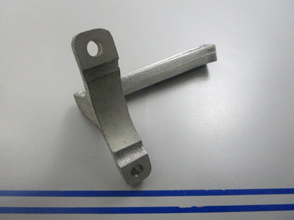 *NEW OEM* 0810 Mercury Quicksilver Bracket 84398M