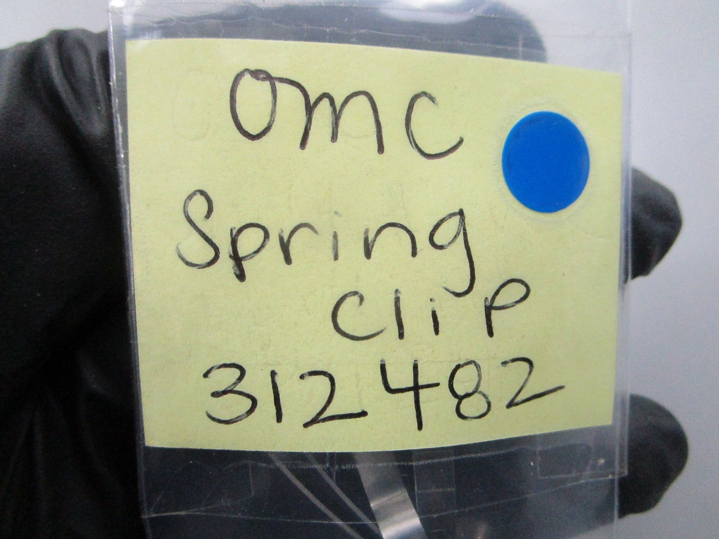 NEW OEM (LOT OF 2) 312482 0312482 OMC Johnson Evinrude Spring Clip 0810