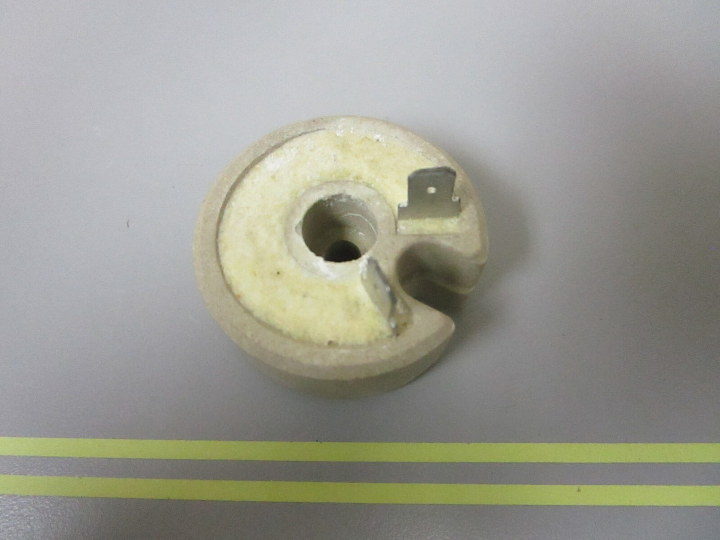 *NEW OEM* 0810 Volvo Penta Resistor 829640