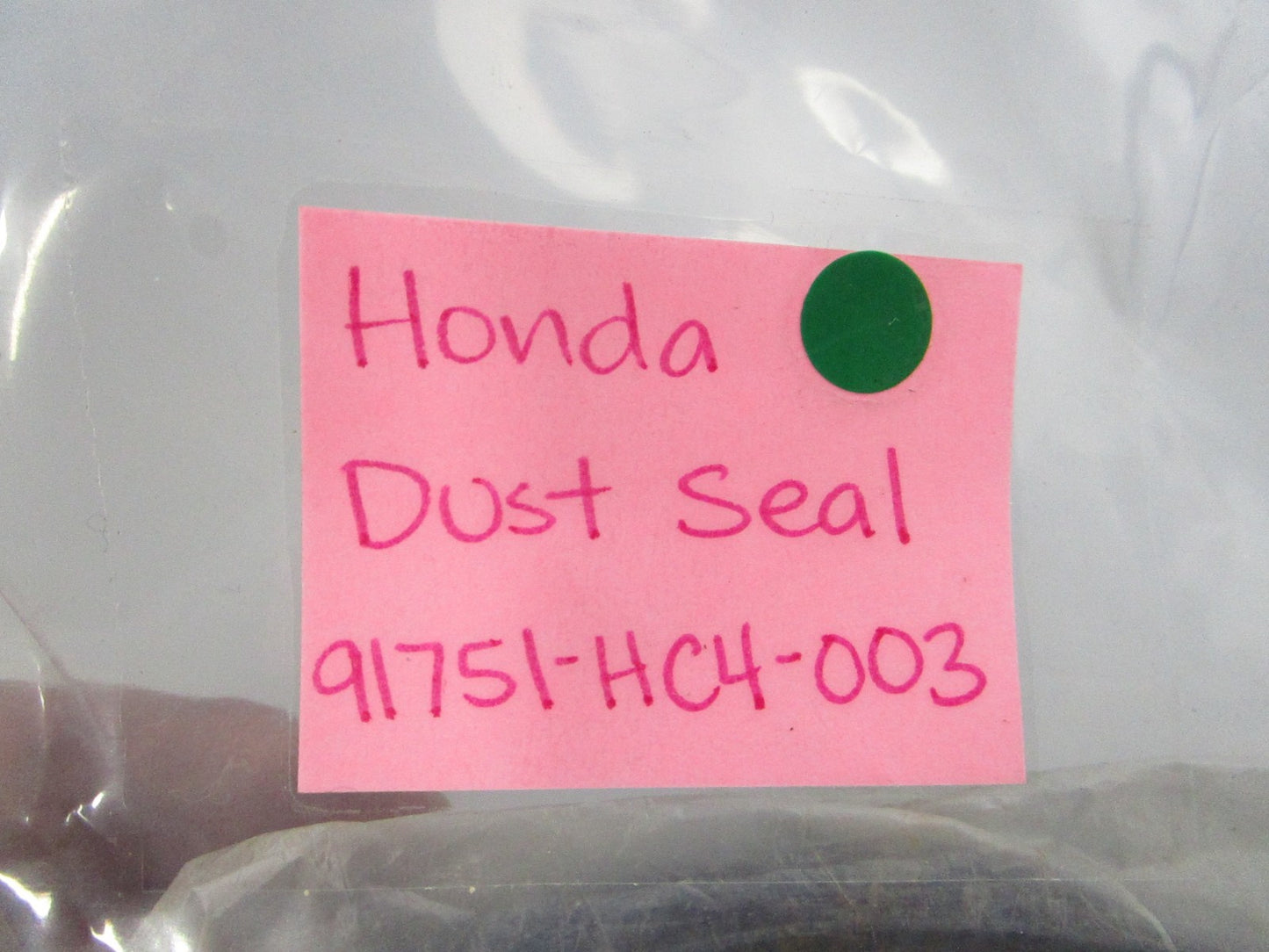 NEW OEM 91751-HC4-003 Honda Dust Seal 0810