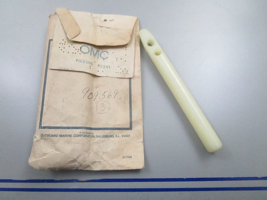 *NEW OEM* 0810 OMC Johnson Evinrude Cable Guide 909569 0909569