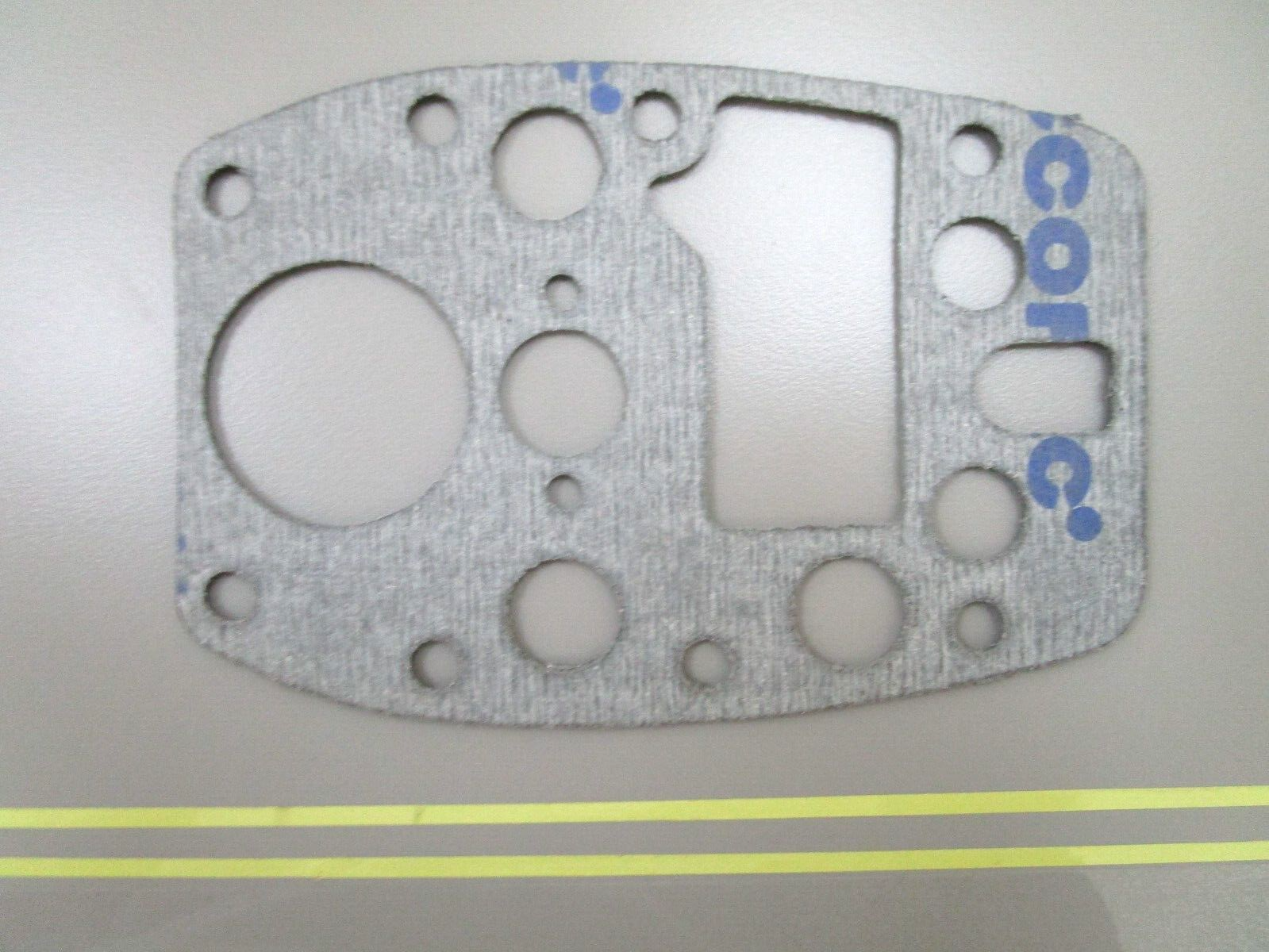 *NEW OEM* 0750 Mercury Force CYLINDER MOUNTING BRACKET F525279