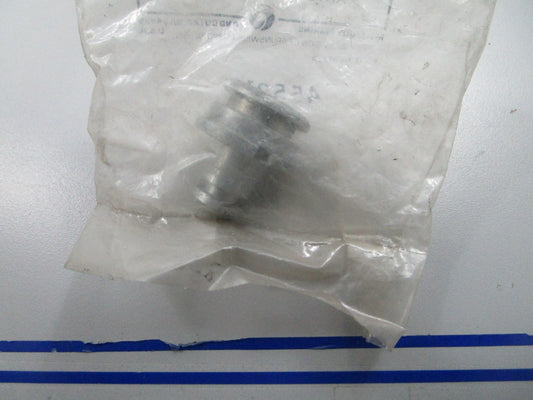 *NEW OEM* 0810 Mercury Quicksilver Guide 45521