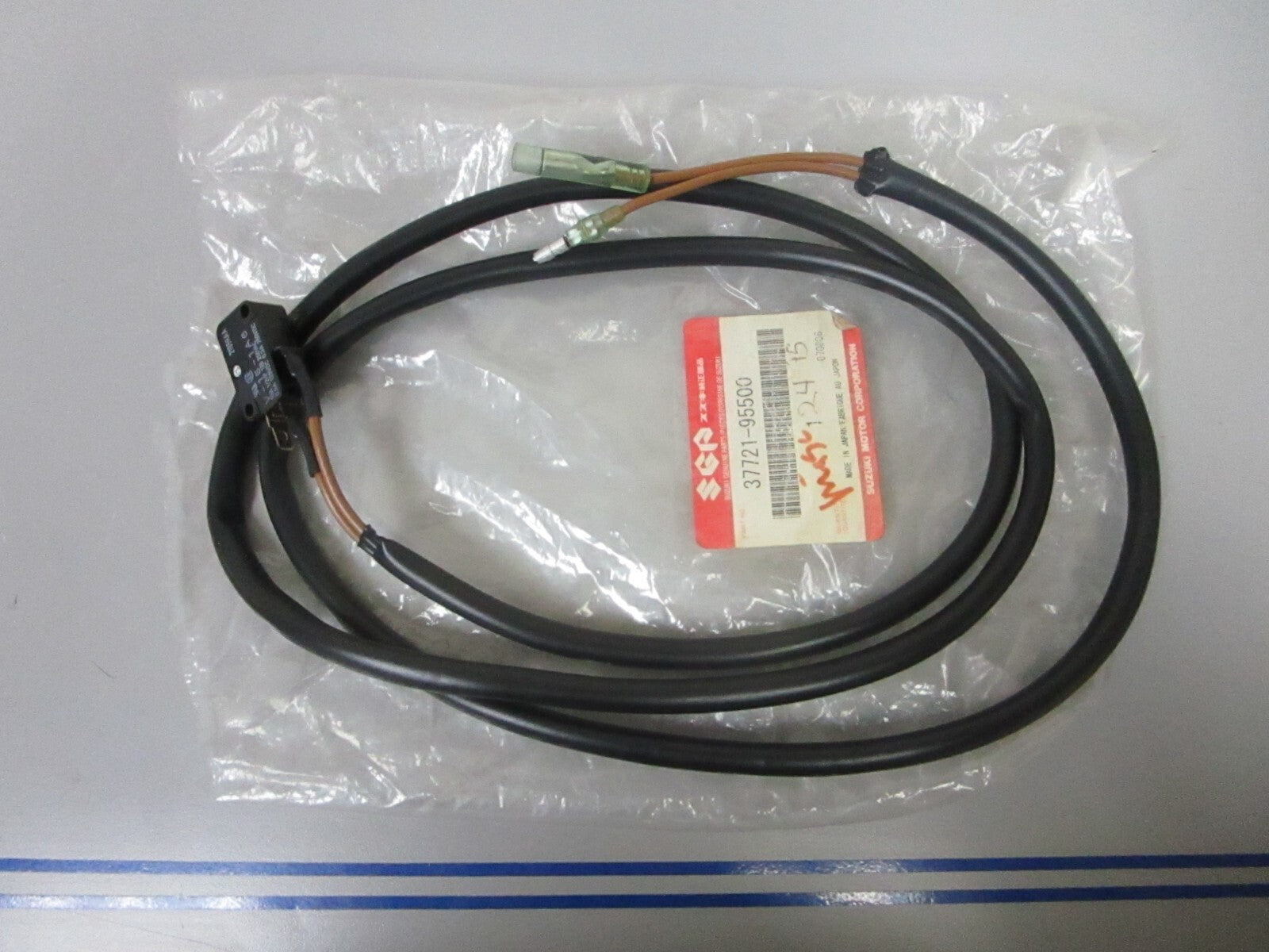 *NEW OEM* 0720 Suzuki Neutral Switch 37721-95500