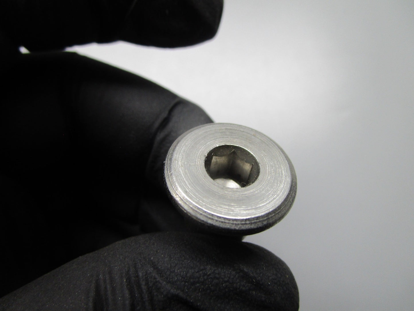 *NEW OEM* 0720 OMC Johnson Evinrude Shoulder Screw 335487 0335487