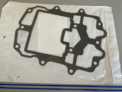 *NEW OEM* 0720 OMC Johnson Evinrude Gasket 343809 0343809