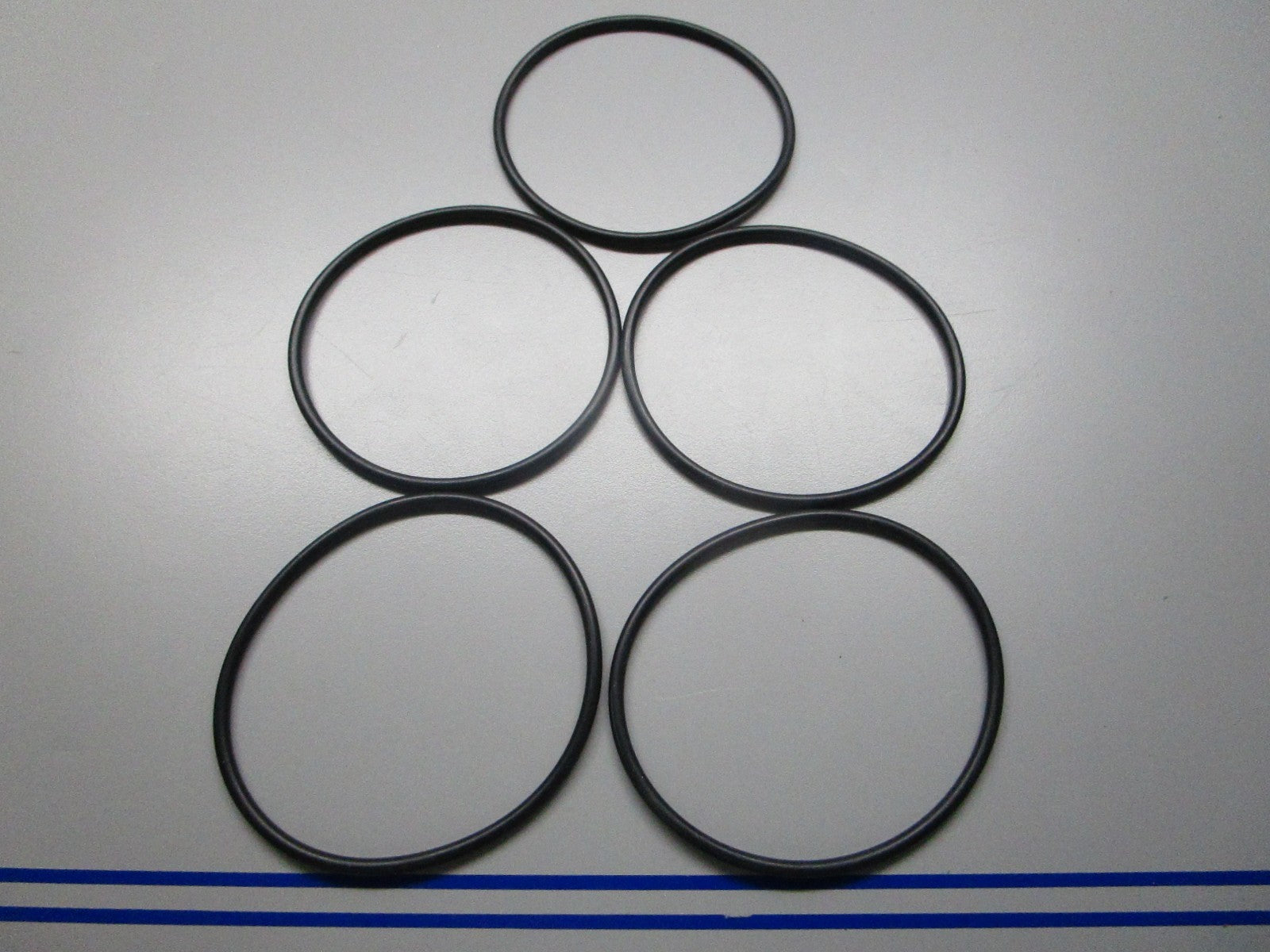 *NEW* (LOT OF 5) 0810 Buna-N Nitrile O-Ring -235
