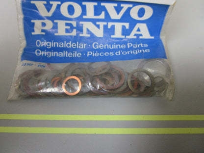 *NEW OEM* 0720 Volvo Penta Gasket Kit 876216