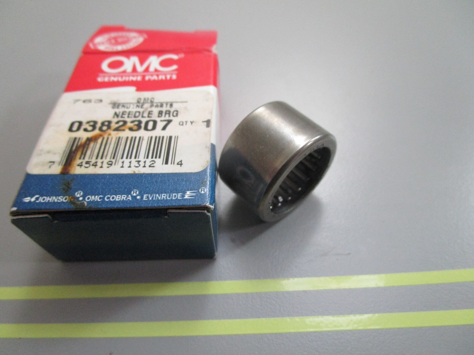 *NEW OEM* 0810 OMC Johnson Evinrude Needle Bearing 382307 0382307