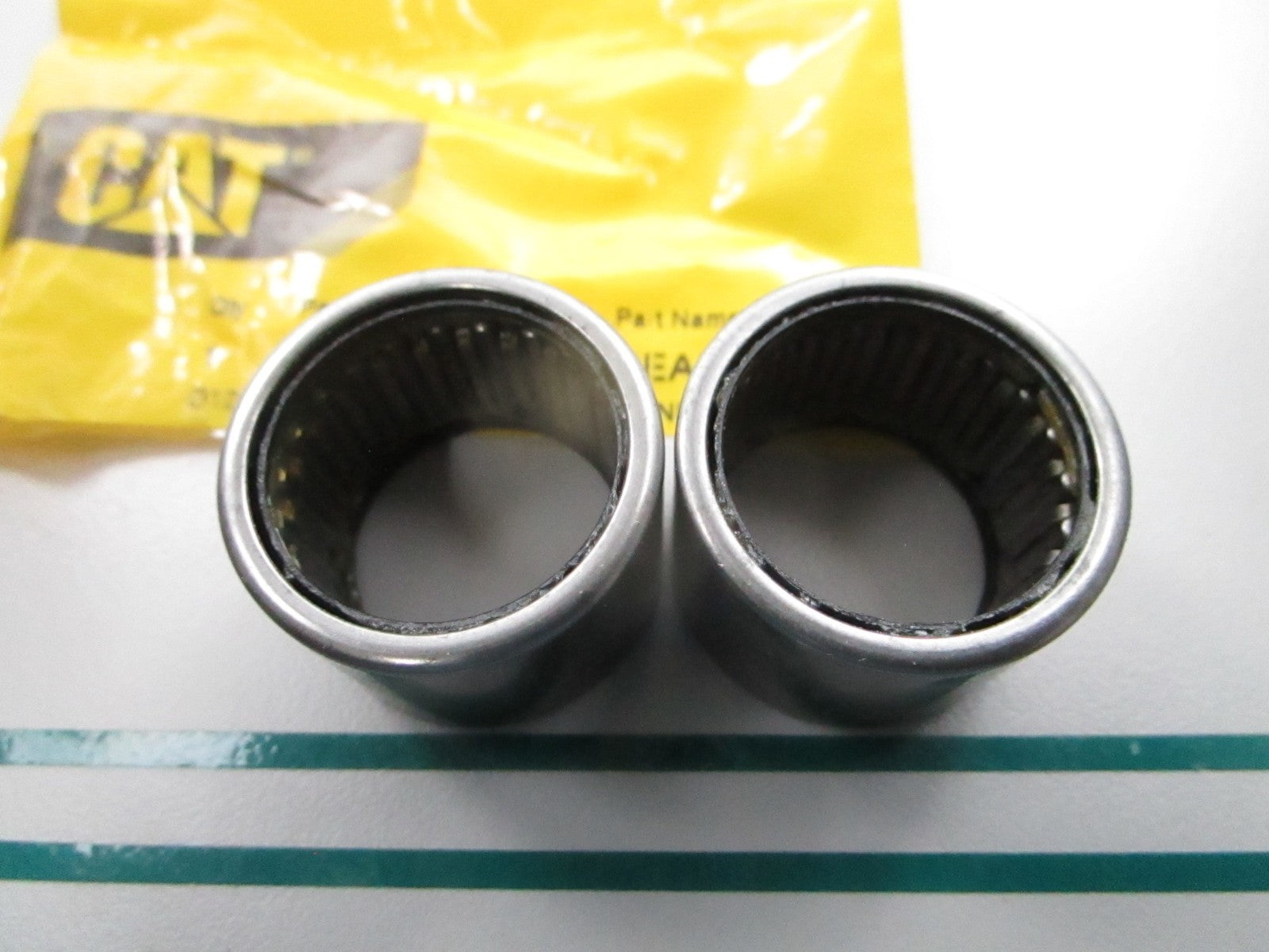 NEW OEM (LOT OF 2) 9S-6465 CAT Bearing 0810