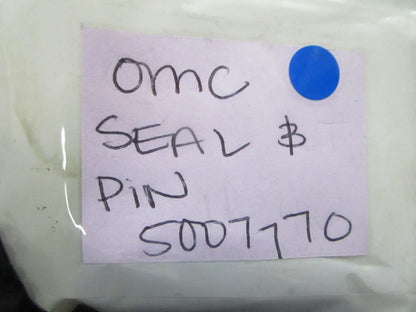 *NEW OEM* (LOT OF 2) 0810 OMC Johnson Evinrude Seal & Pin 5007770