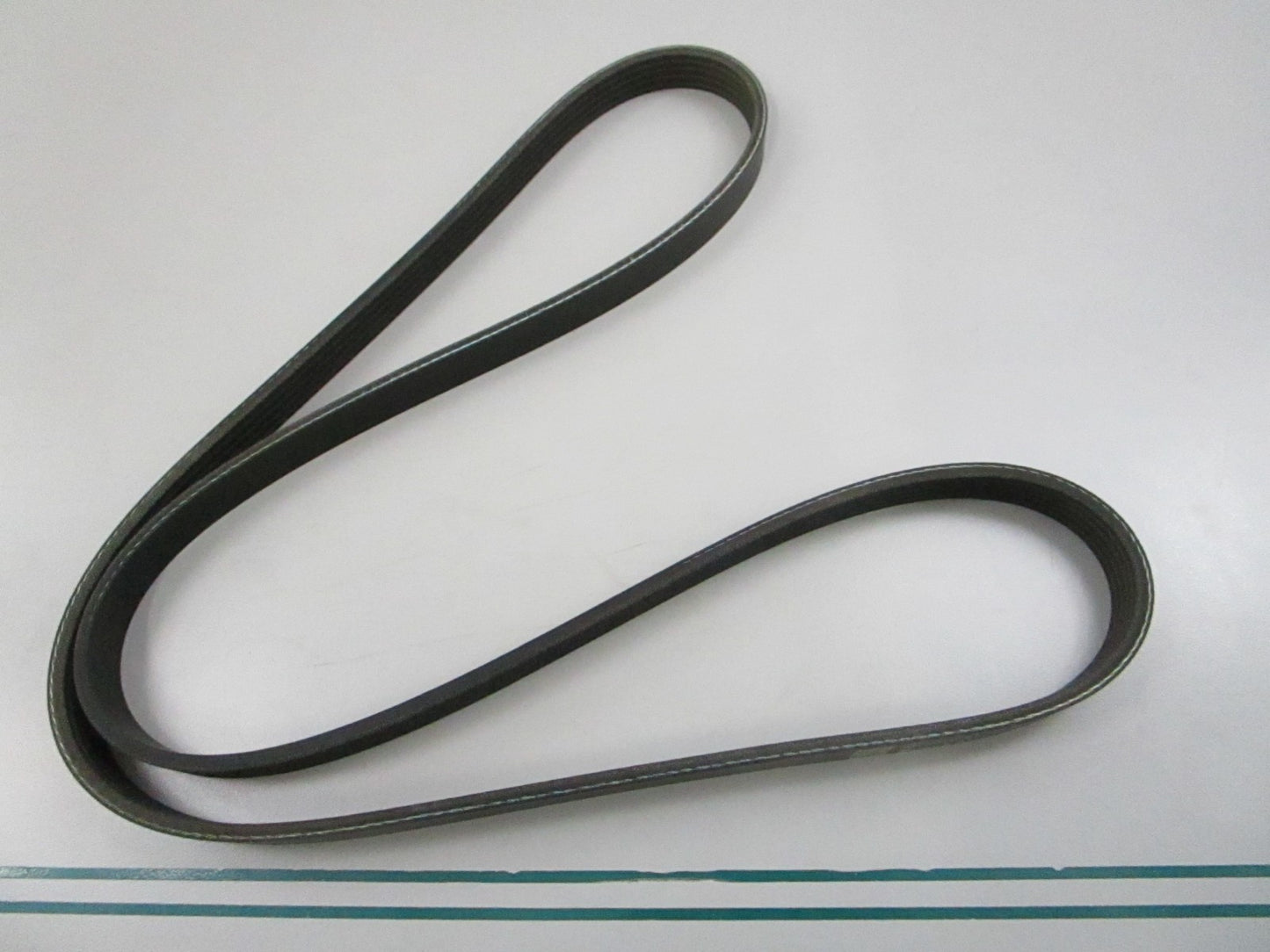 Gates K050538 Micro-V Serpentine Belt 5-Rib 54.3in NEW 0810