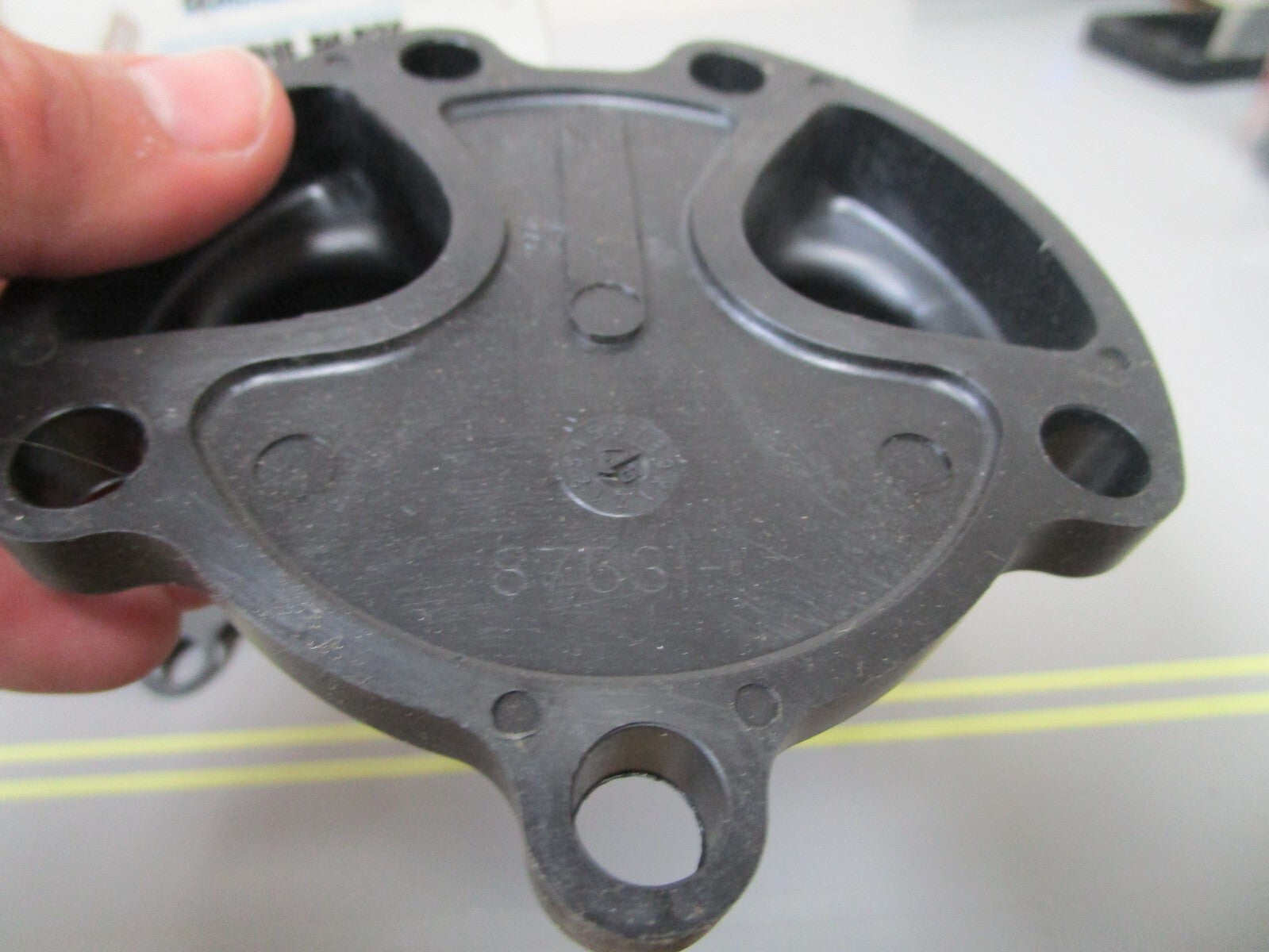 *NEW OEM* 0810 Mercury Quicksilver Water Pump Cover Assembly 87631A4