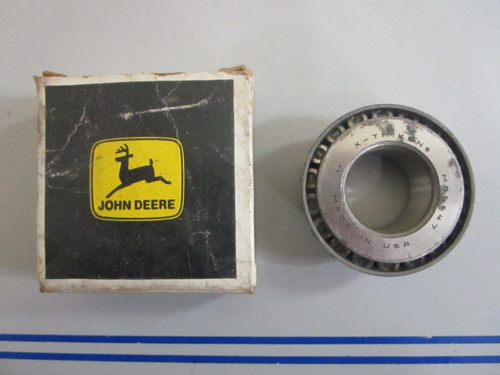 *NEW OEM* 0820 John Deere Tapered Roller Bearing Cone JD8295