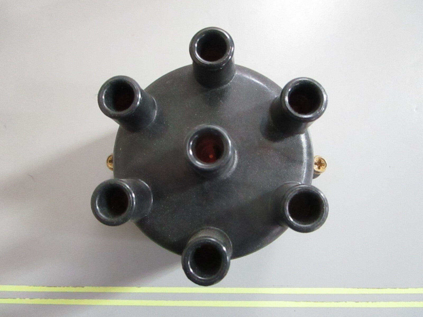 *NEW* 0810 Aqua Power Distributor Cap 870 Replaces: Volvo 841926-9