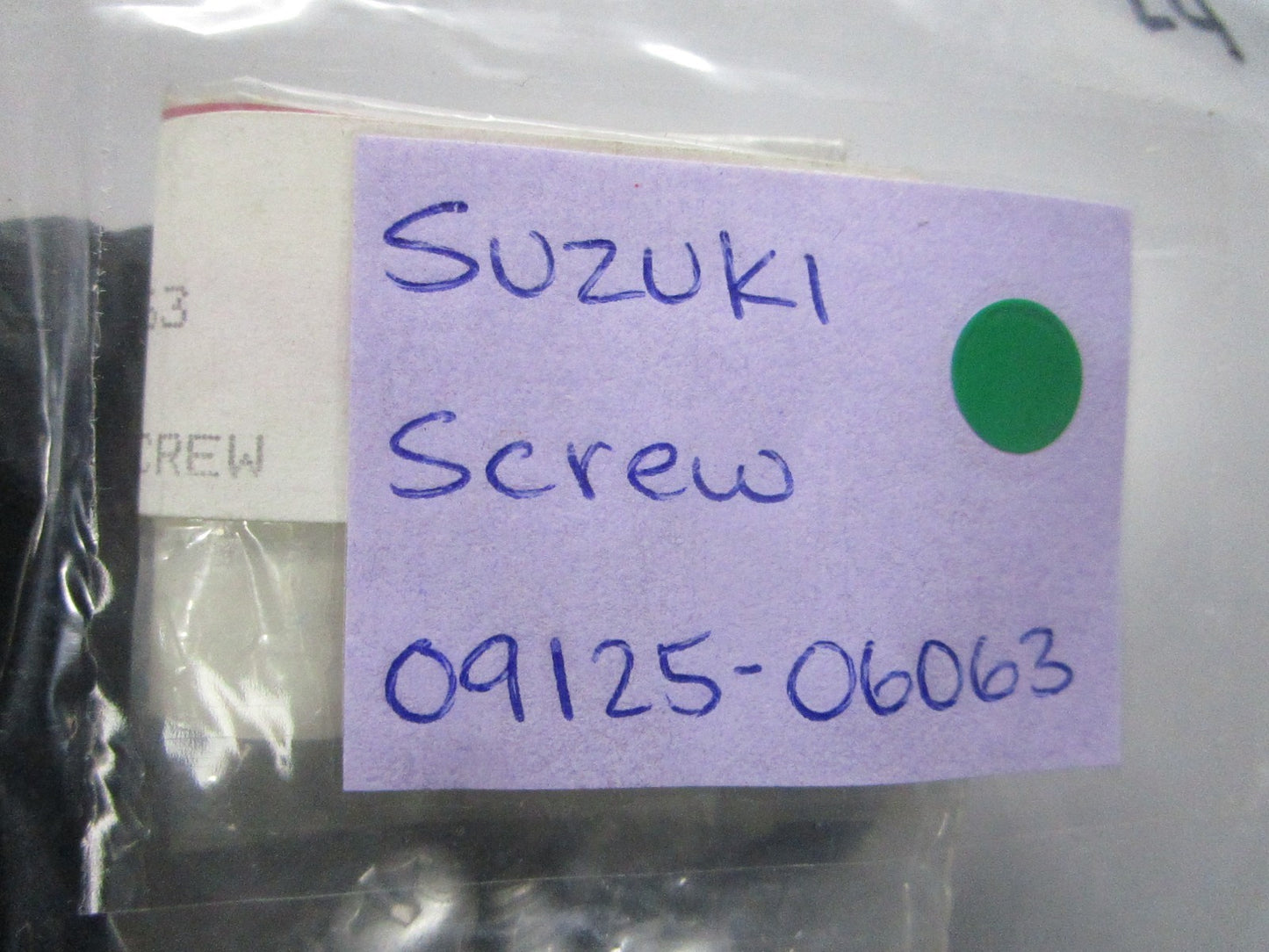 NEW OEM (LOT OF 4) 09125-06063 Suzuki Screw 0810