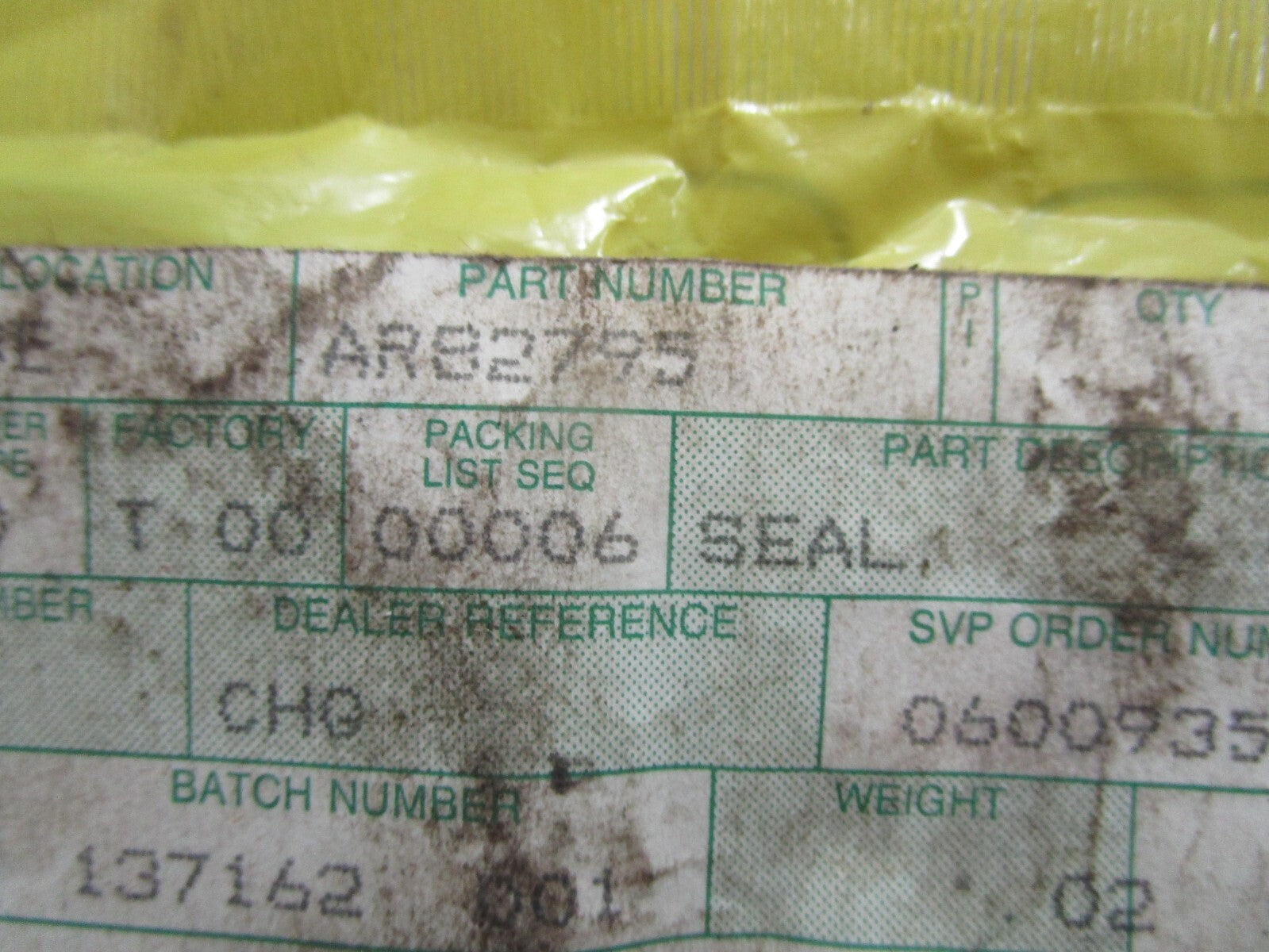 *NEW OEM* 0820 John Deere Oil Seal AR82795