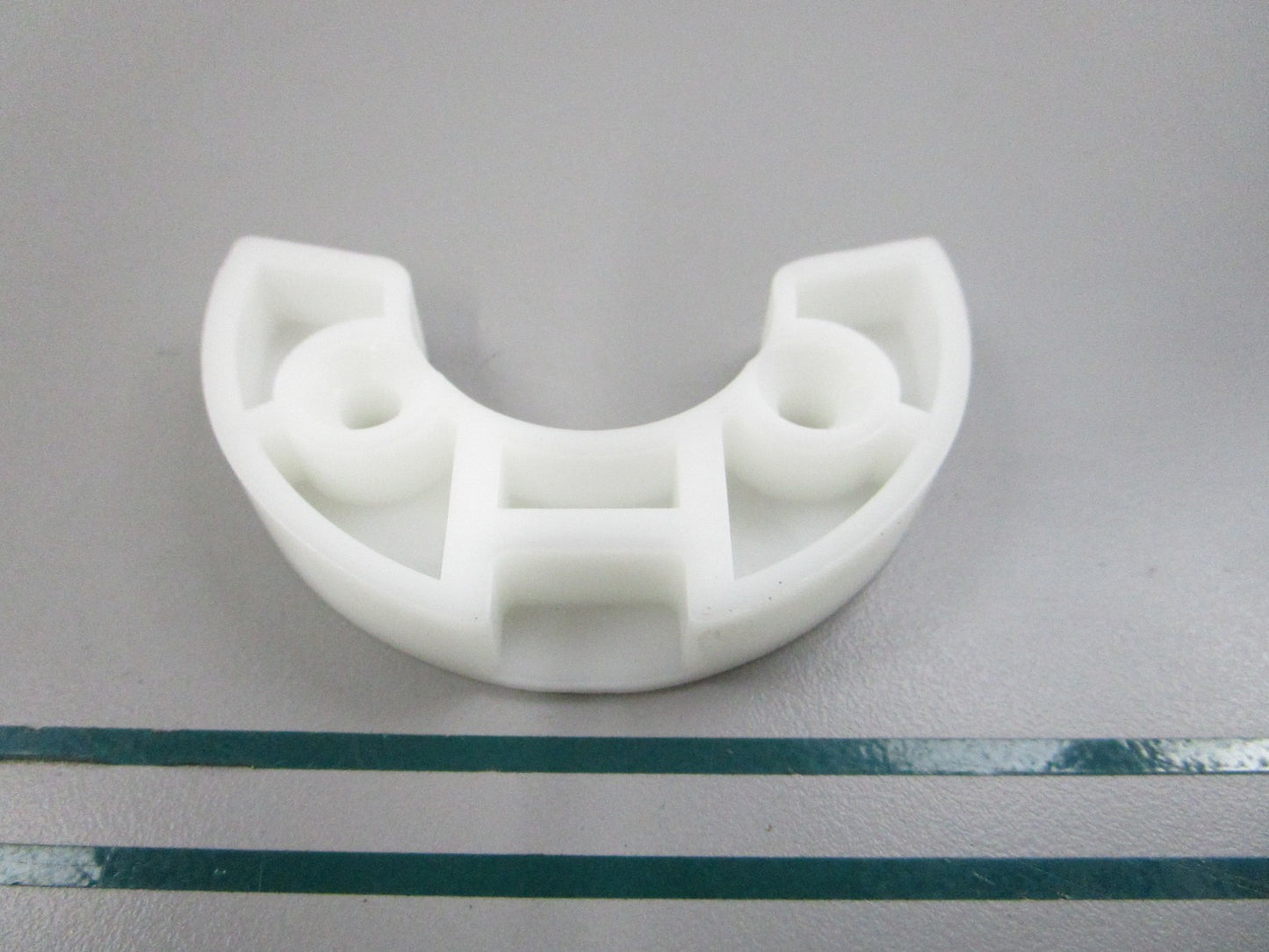 NEW OEM 16899 Mercury Quicksilver Holder 0810