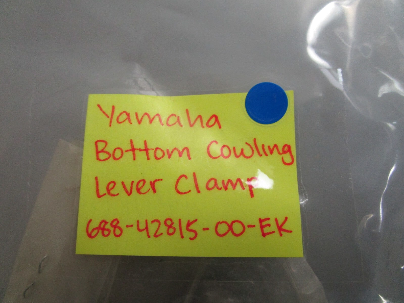 *NEW OEM* 0810 Yamaha Bottom Cowling Lever Clamp 688-42815-00-EK