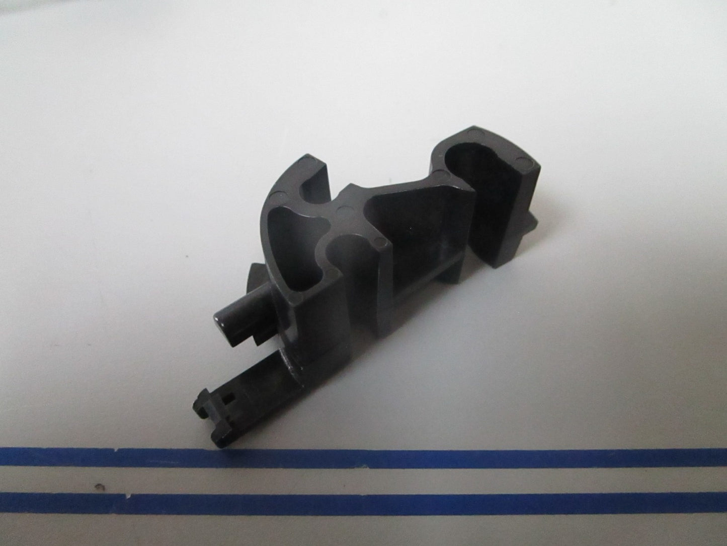 *NEW OEM* 0720 OMC Johnson Evinrude Retainer 343553 0343553