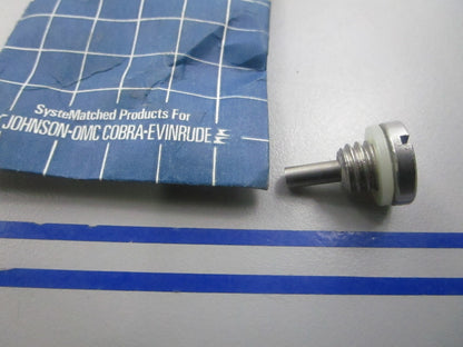 NEW OEM 318544 0318544 OMC Johnson Evinrude Magnetic Oil Drain Plug 0810