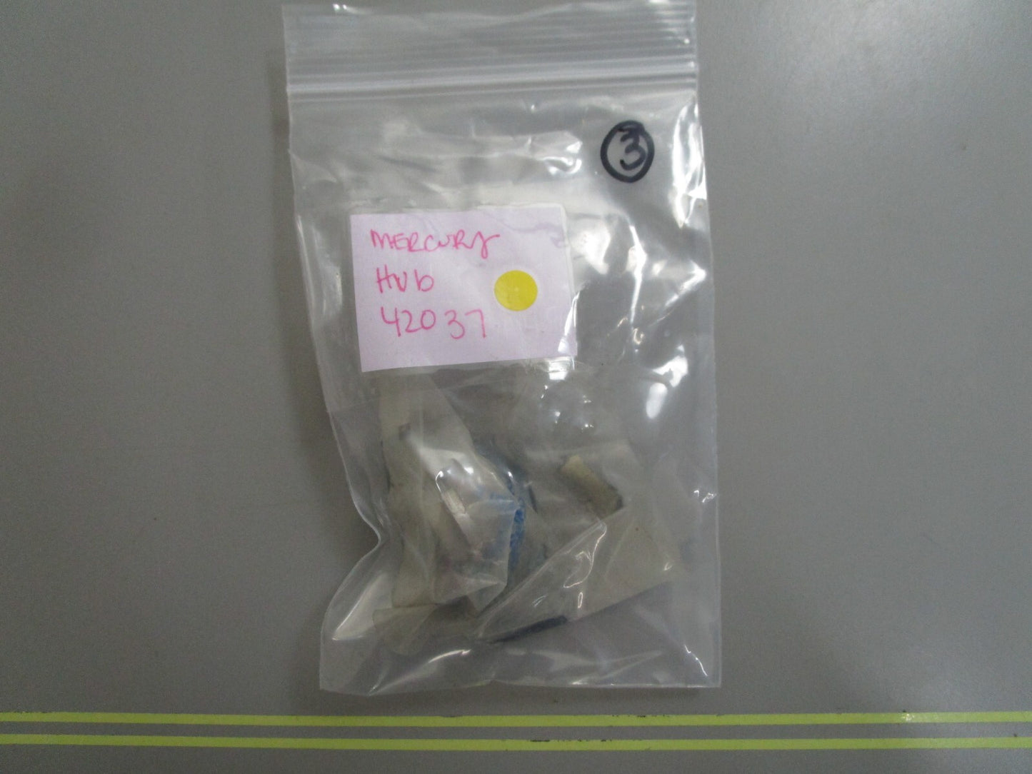 *NEW OEM* 0810 Mercury Quicksilver Hub 42037