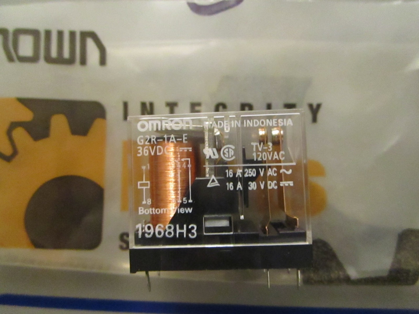NEW OEM 062640-002 Crown 36V Relay 0720