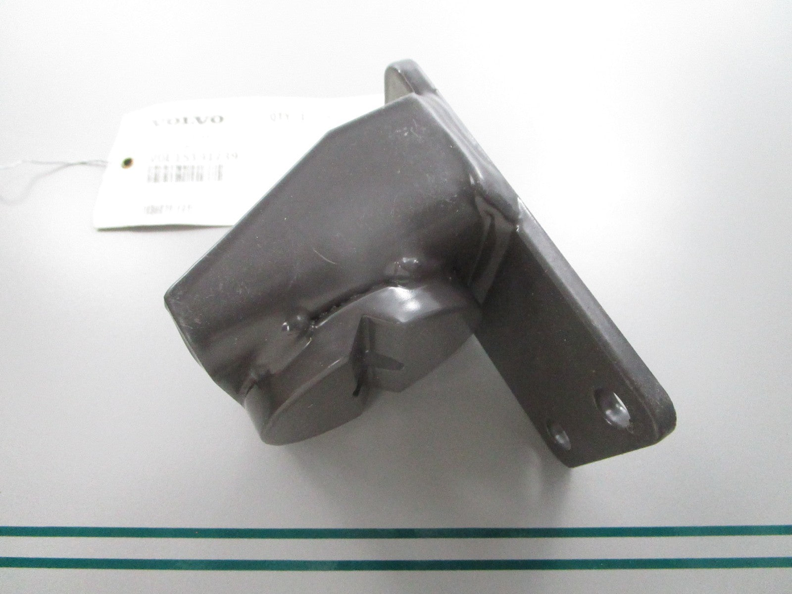 NEW OEM 15191739 Volvo Penta Bracket 0810