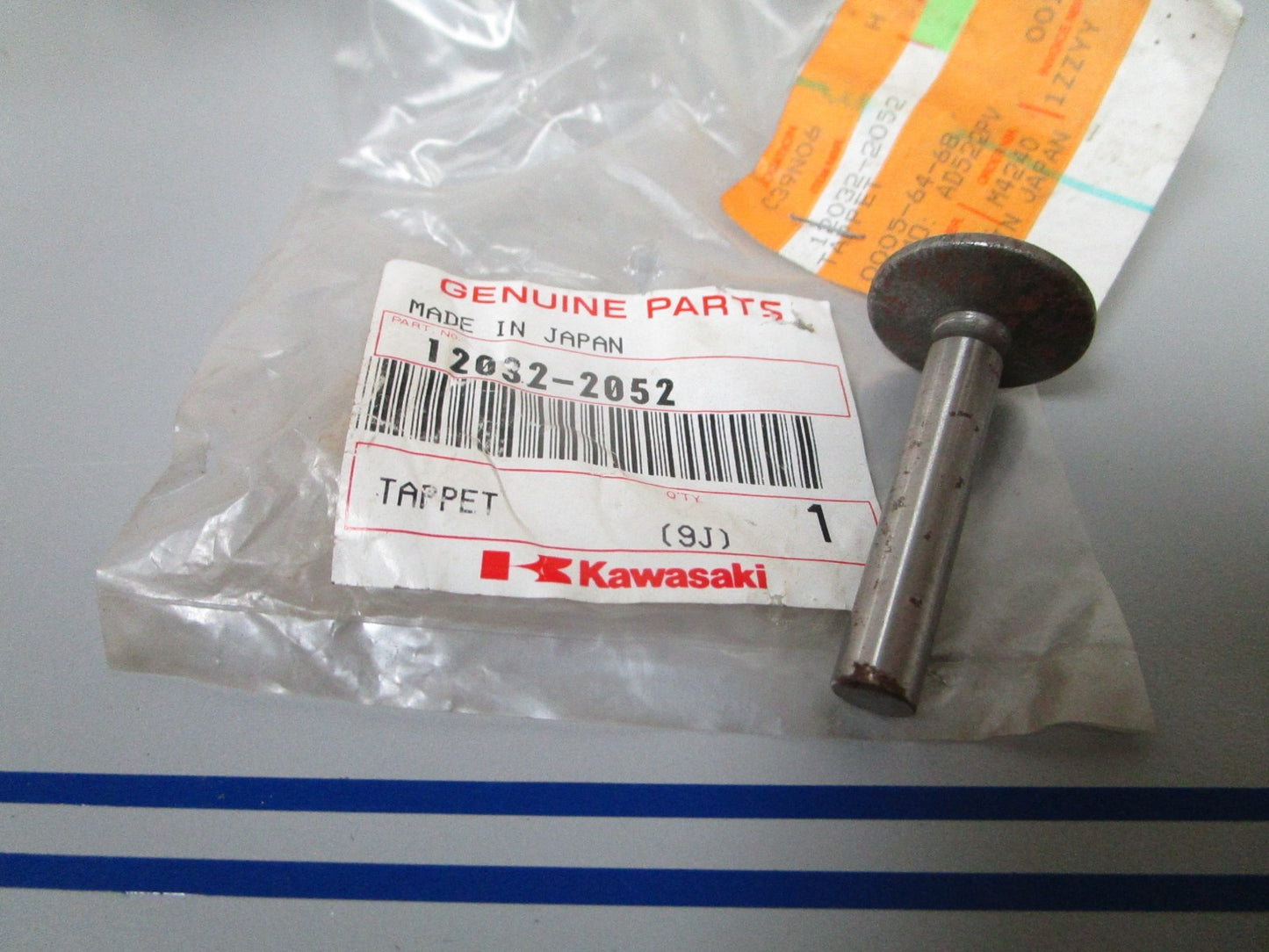 NEW OEM 12032-2052 Kawasaki Tappet 0720