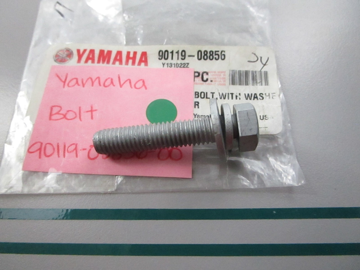 NEW OEM 90119-08856-00 Yamaha Bolt 0810