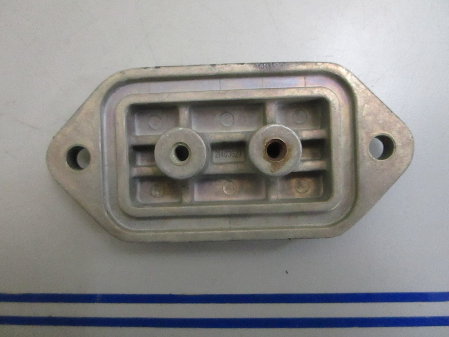 *NEW OEM* 0820 Volvo Penta Cover Plate 21403627