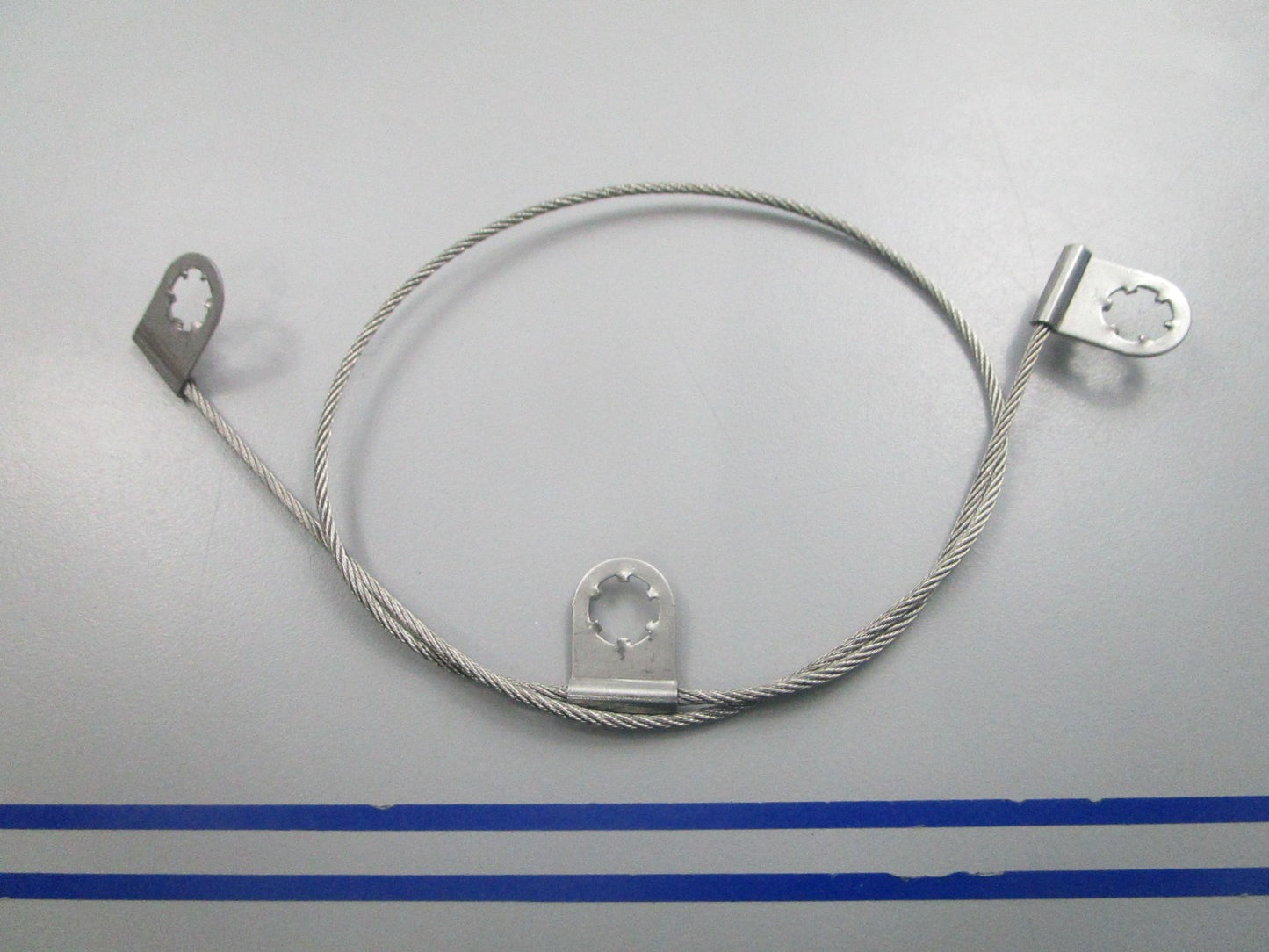 NEW OEM OMC Johnson Evinrude 584305 0584305 Bonding Lead 0810