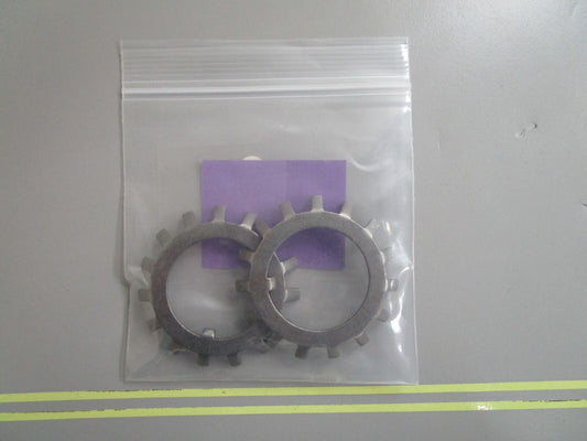 *NEW OEM* (LOT OF 2) 0810 OMC Johnson Evinrude Retainer 911752 0911752