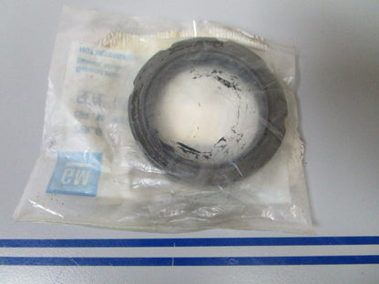 *NEW OEM* 0810 OMC Johnson Evinrude Crankshaft Seal 3855732