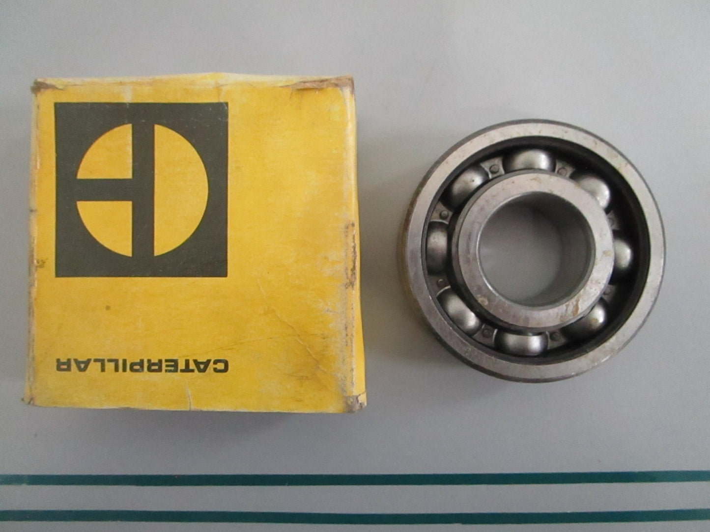 NEW OEM 2F-5721 CAT Ball Bearing 0820