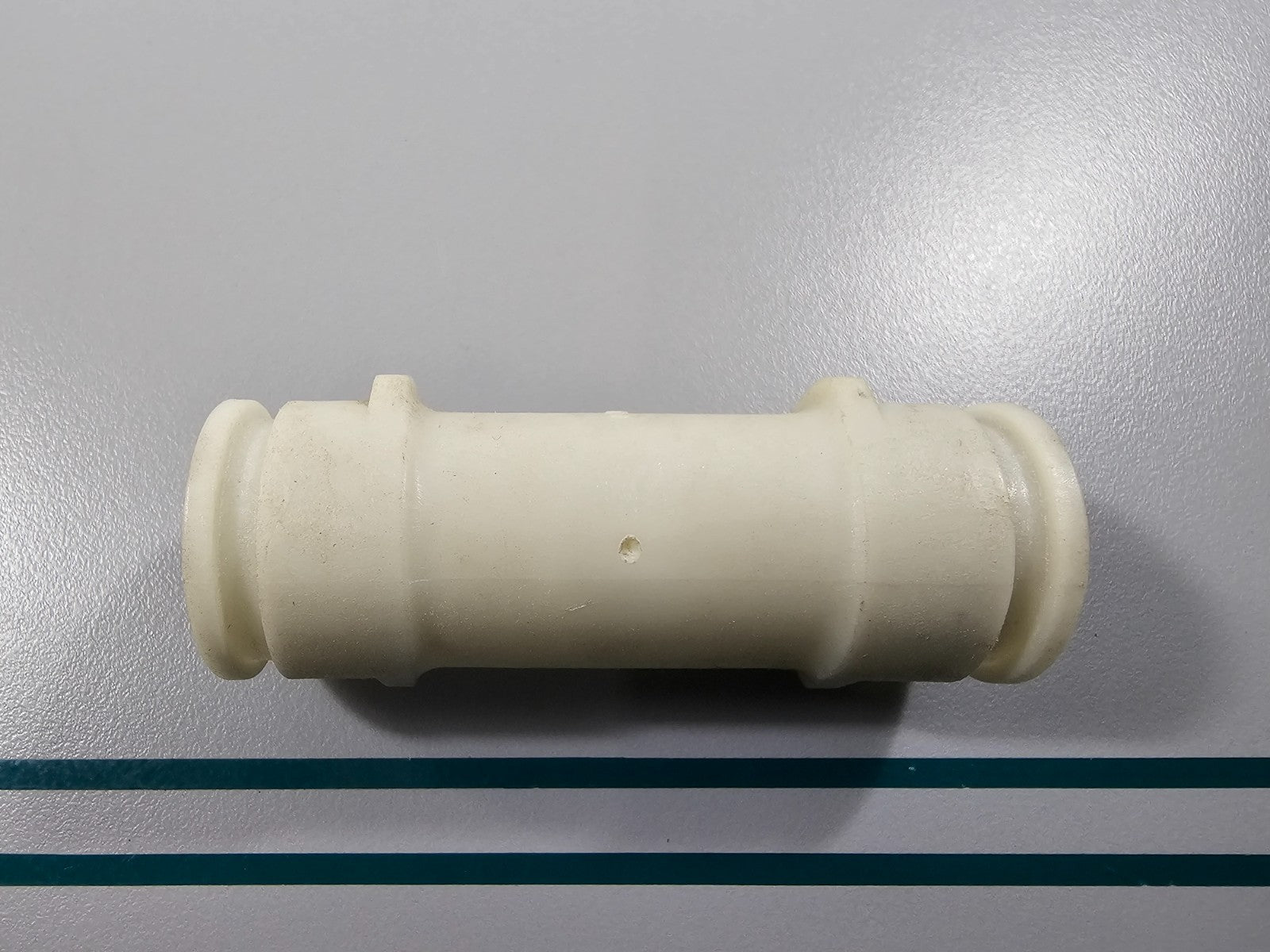 NEW OEM 324453 0324453 OMC Johnson Evinrude Spacer 0810