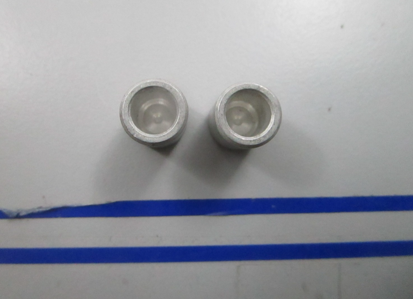 *NEW OEM* (LOT OF 2) 0810 OMC Johnson Evinrude Plug 318816 0318816