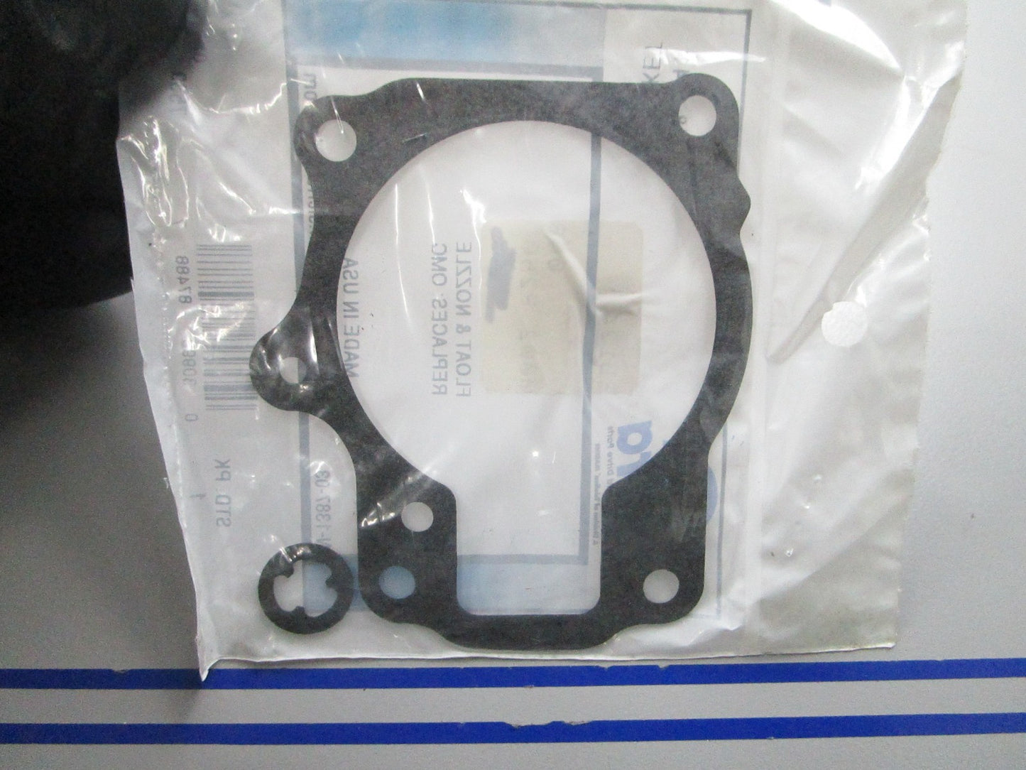 NEW Sierra 18-1241 Gasket Float & Nozzle Replaces: OMC 0810