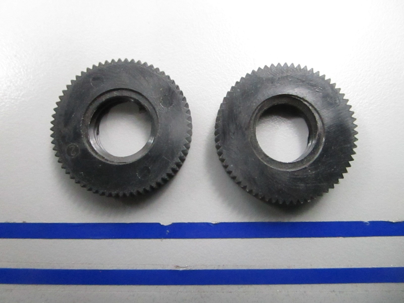 *NEW OEM* (LOT OF 2) 0810 OMC Johnson Evinrude Lock Nut 334314 0334314